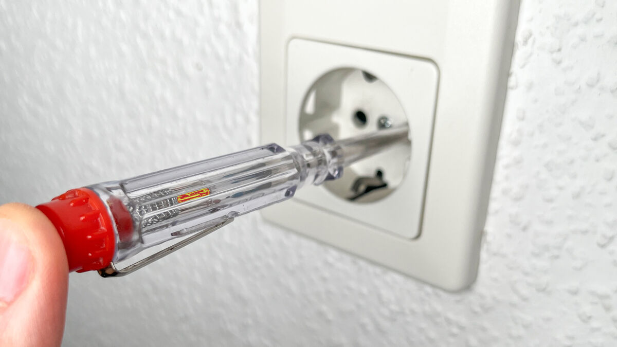 Einpoliger Phasenprüfer (umgangssprachlich auch Lügenstift genannt)