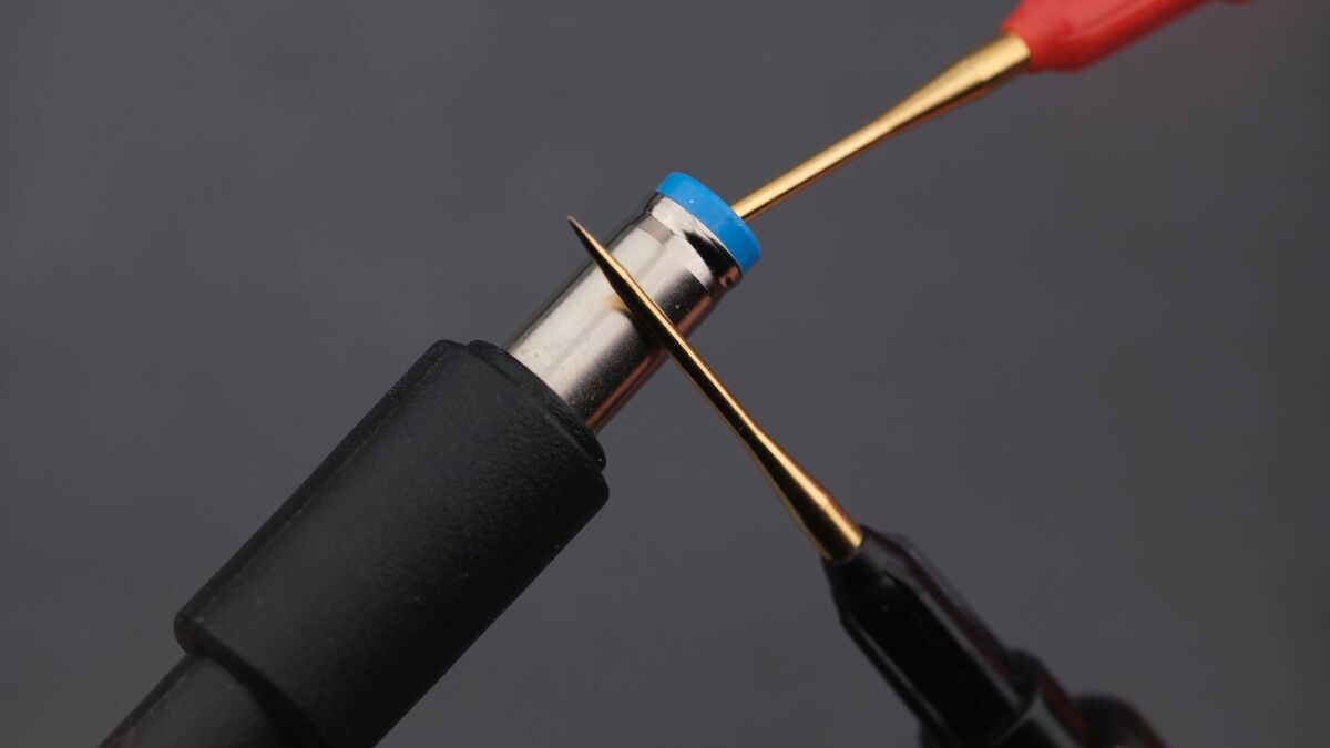 12V Spannung prüfen