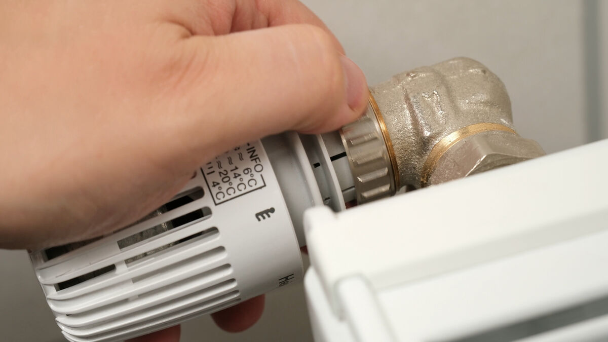 Thermostat von Heizung abschrauben