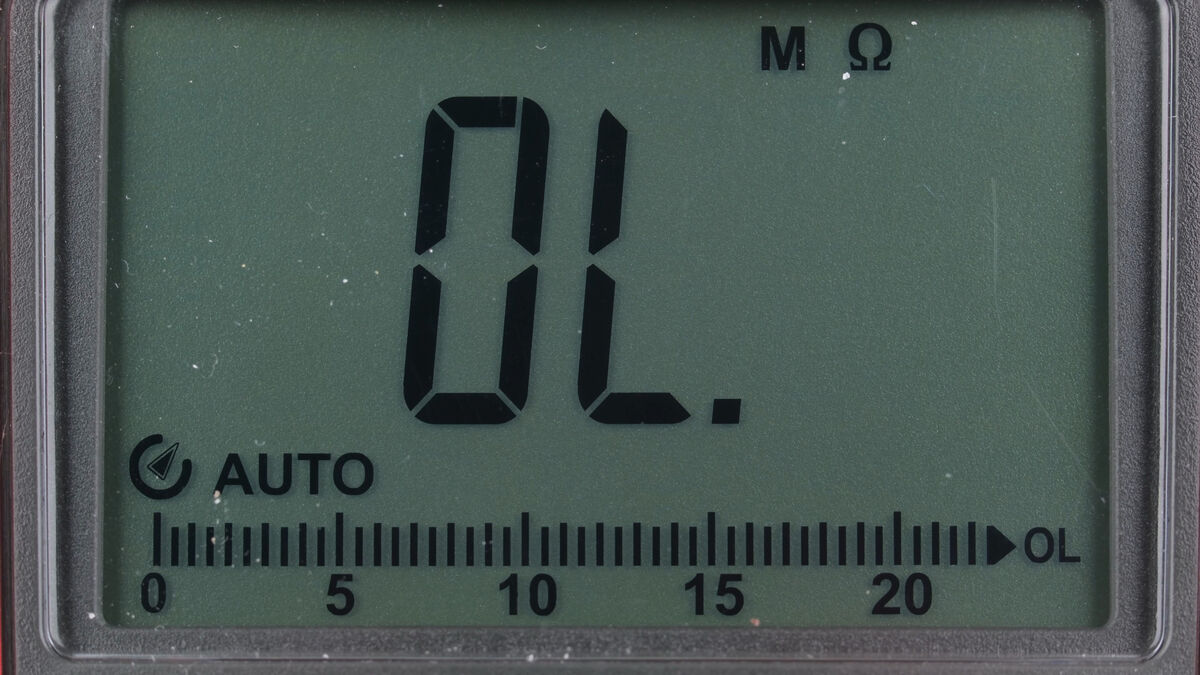 HELLA-Relais hat unter Spannung den Kontakt zwischen Pin 30 und 87a getrennt.jpg HELLA-Relais hat unter Spannung den Kontakt zwischen Pin 30 und 87a getrennt.jpg